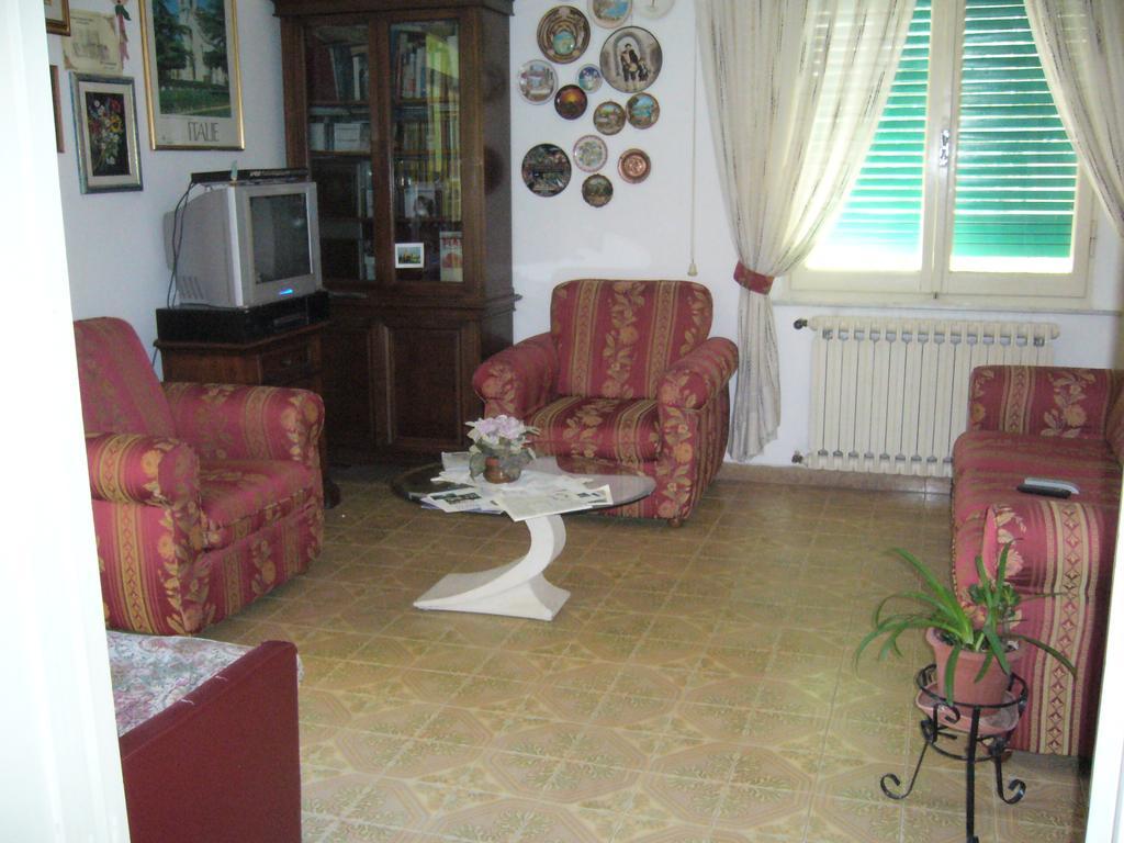 קיאנצ'נו טרמה Albergo Villa Canapini מראה חיצוני תמונה