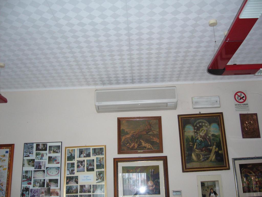 קיאנצ'נו טרמה Albergo Villa Canapini מראה חיצוני תמונה