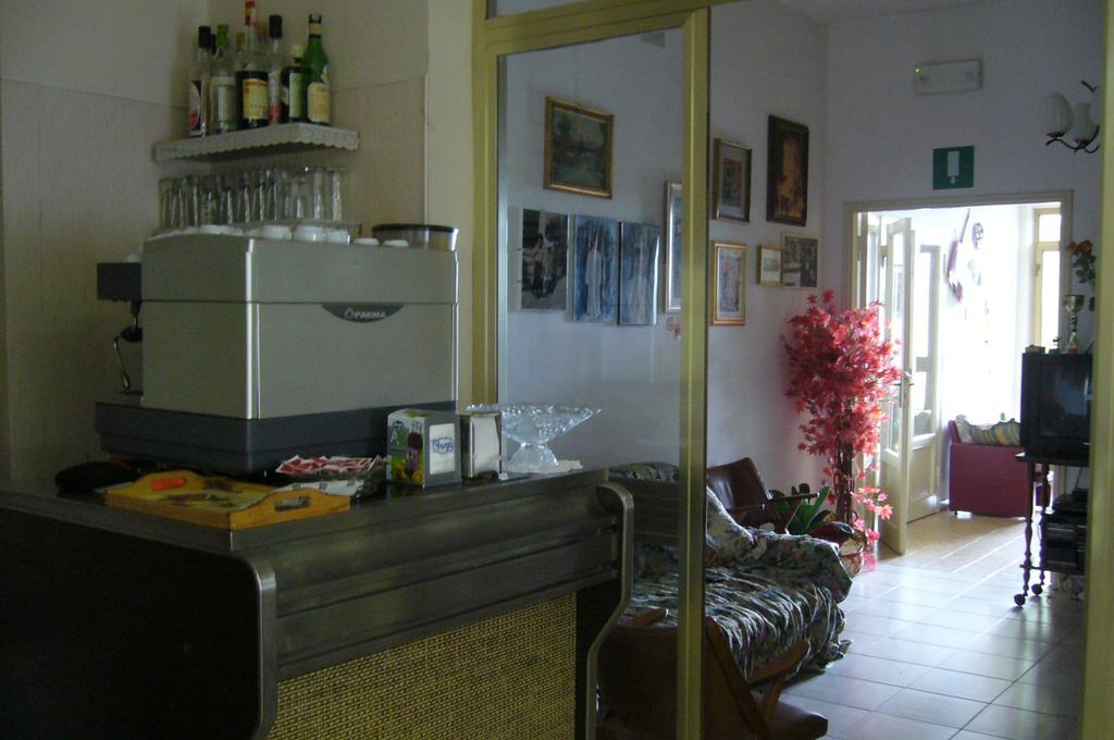 קיאנצ'נו טרמה Albergo Villa Canapini מראה חיצוני תמונה