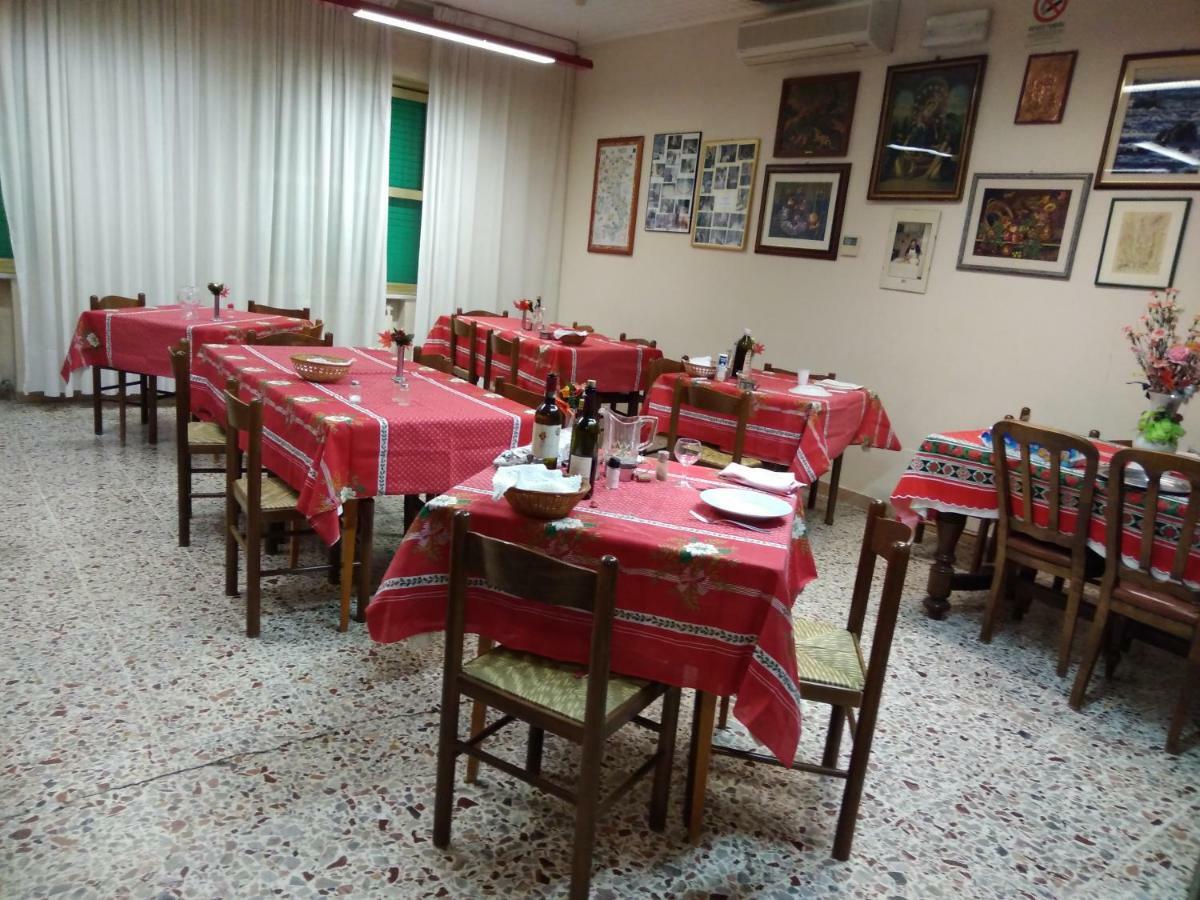 קיאנצ'נו טרמה Albergo Villa Canapini מראה חיצוני תמונה